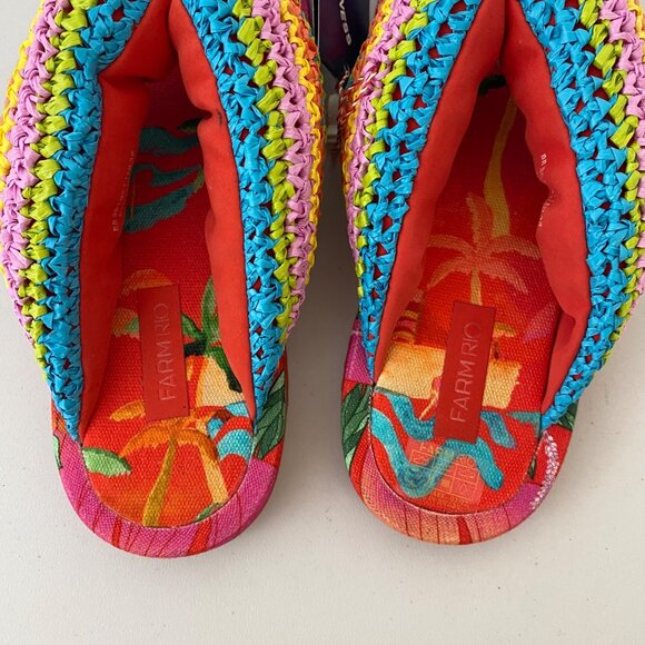 New Farm Rio Rainbow Crochet Puffly Flip Flop Sandals Shoes - Picture 5 of 9